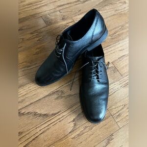 Cole Haan black leather business shoes in excellent condition size 11.5M